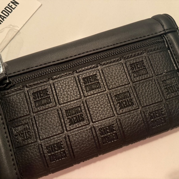 Wallet - Picture 2 of 3